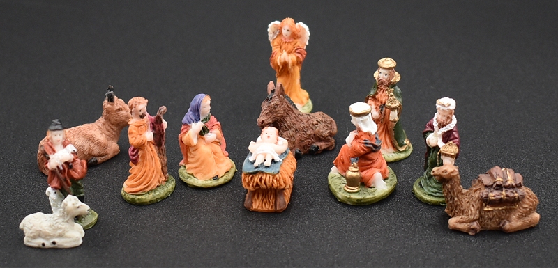 Tiny Nativity