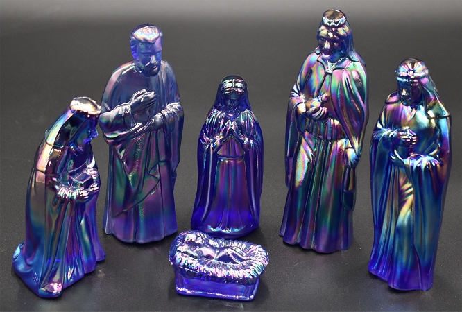 Fenton Cobalt Iridized Nativity
