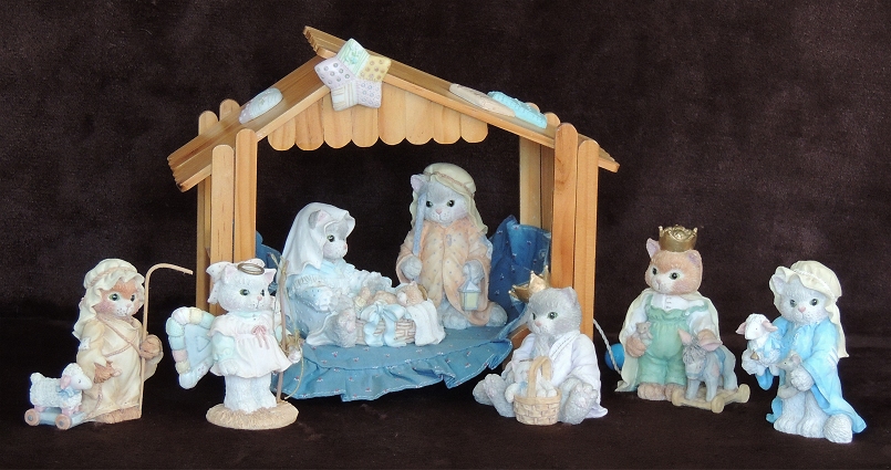 Calico Kittens Nativity