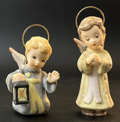 Sitting Angel & Standing Angel